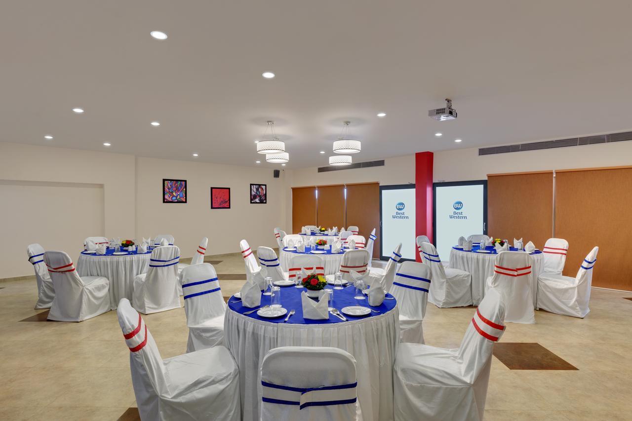Best Western Alkapuri, Vadodara Exterior photo